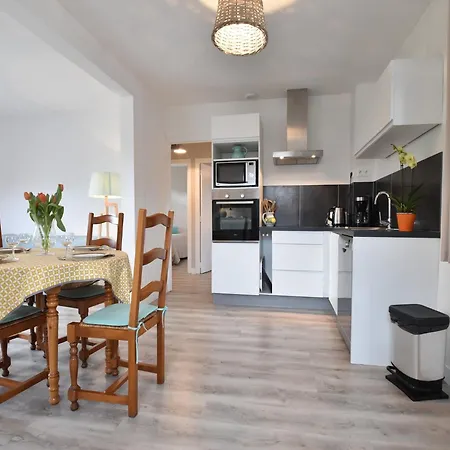 In Near Normandy Coast * Cosqueville