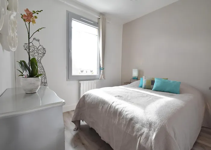 Holiday home In Near Normandy Coast Cosqueville